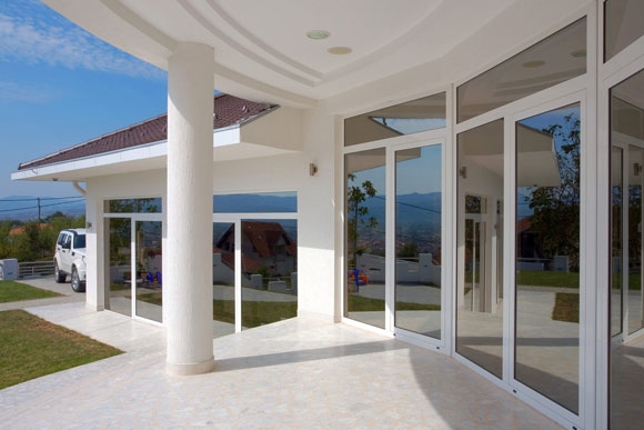 Plastikāta (PVC) logi