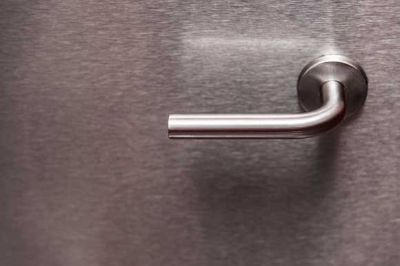 Tehniskās metāla durvis no noliktavas